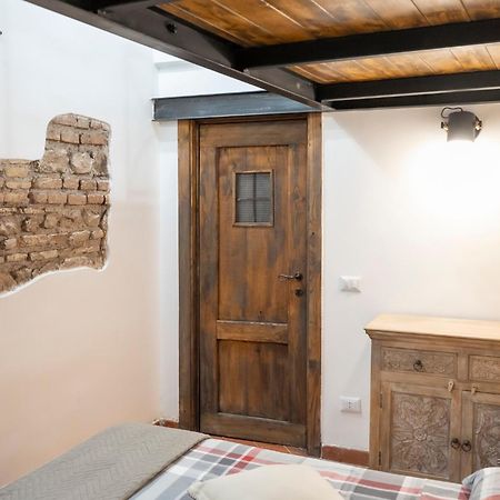 Home Domus Capocci - Rione Monti Řím Exteriér fotografie