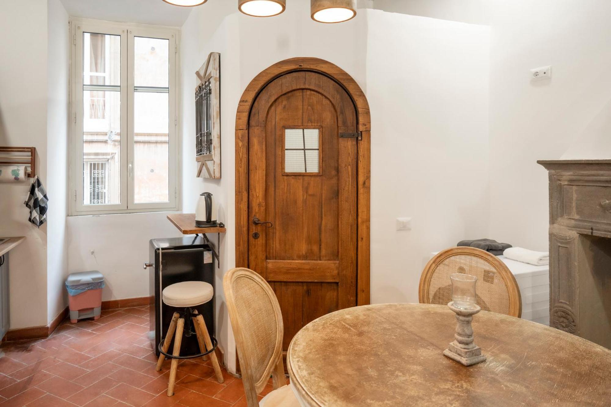Home Domus Capocci - Rione Monti Řím Exteriér fotografie