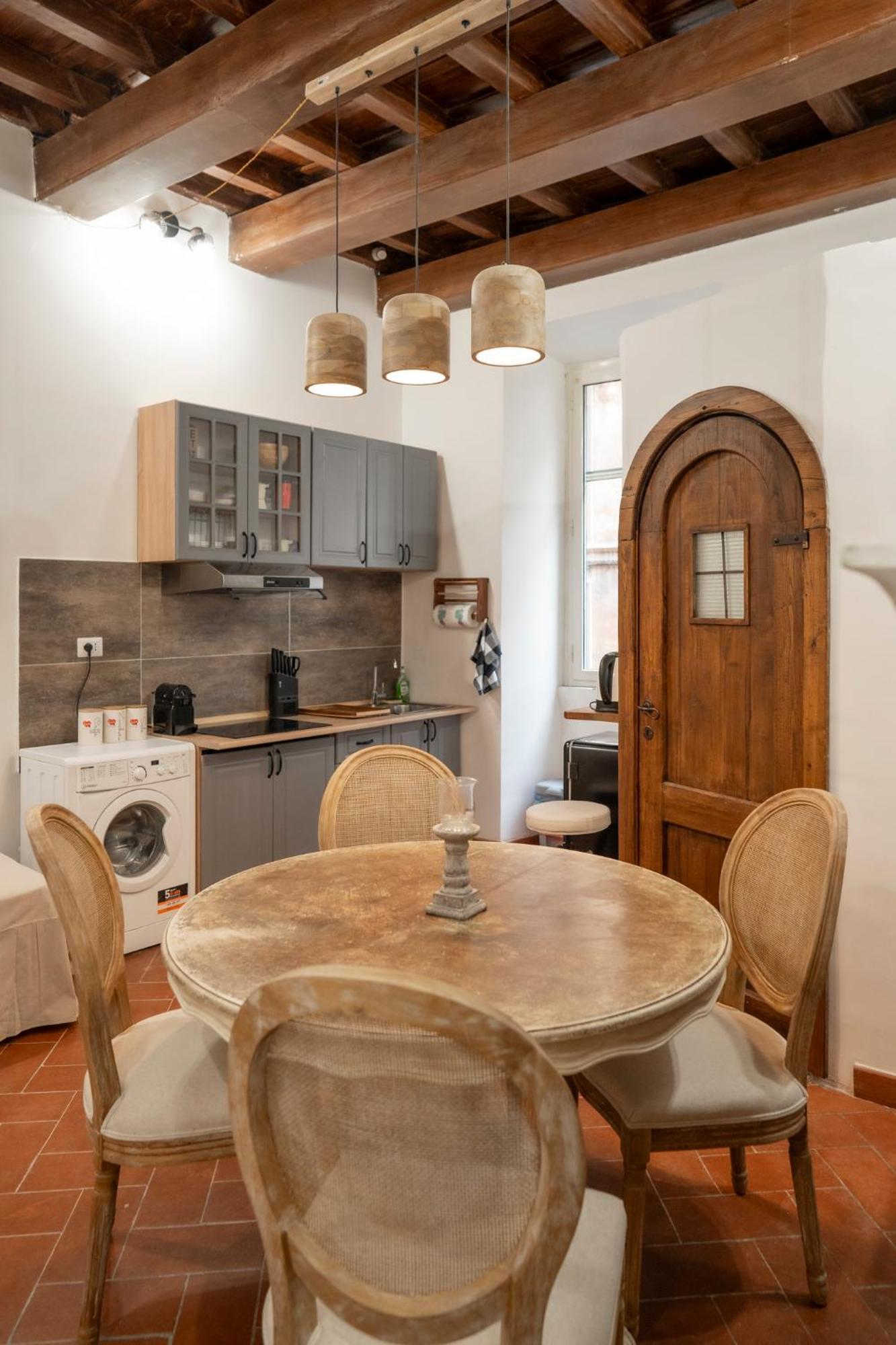 Home Domus Capocci - Rione Monti Řím Exteriér fotografie