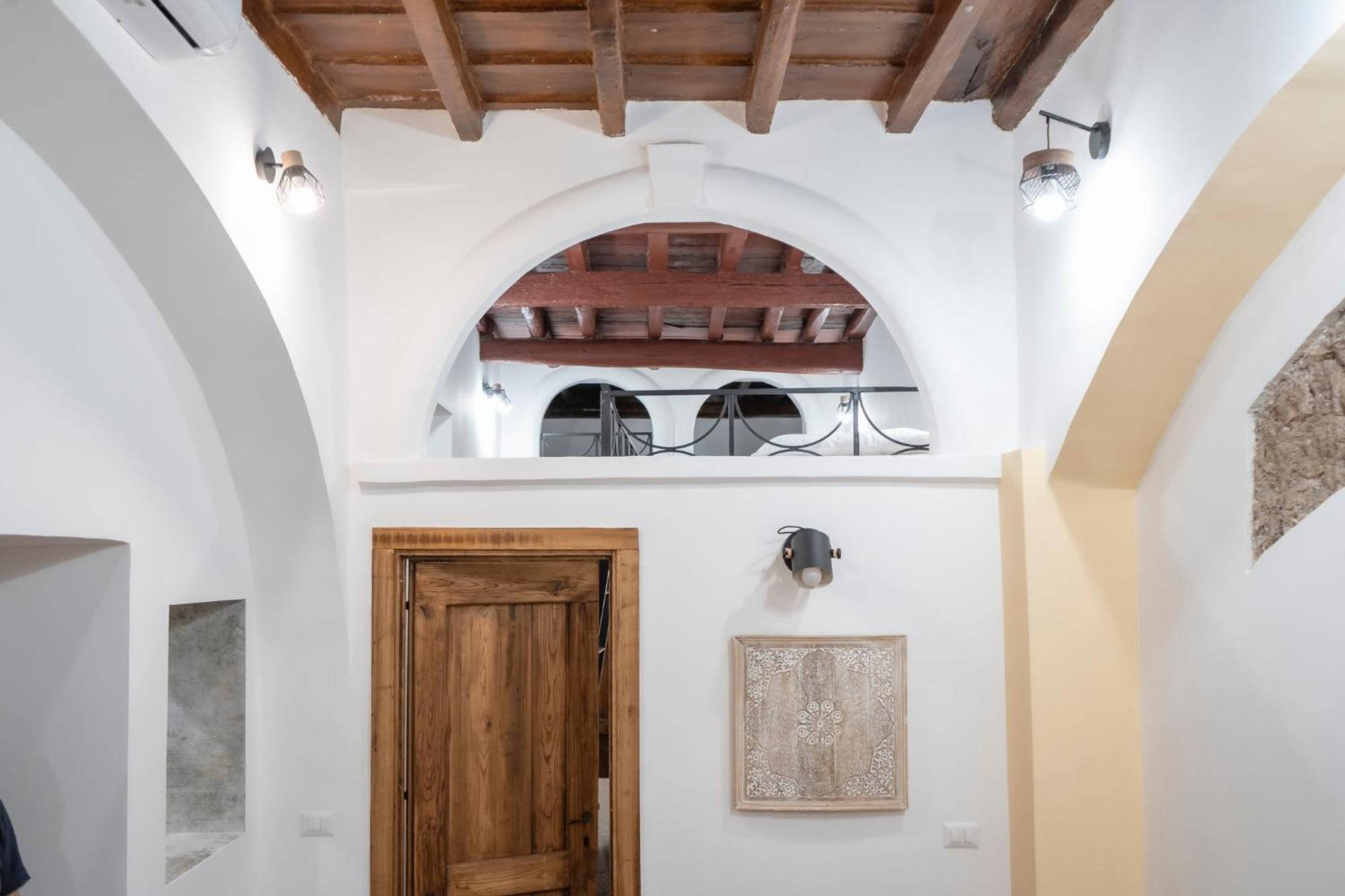Home Domus Capocci - Rione Monti Řím Exteriér fotografie
